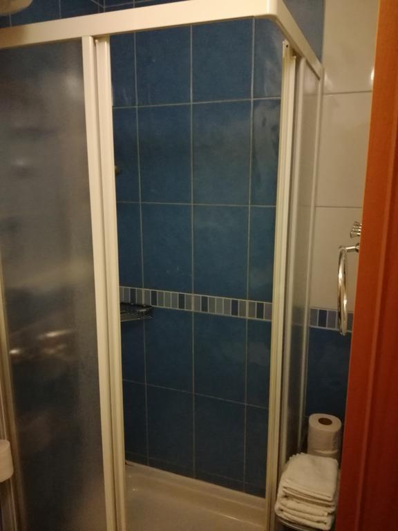 Apartments Kurtic マカルスカ エクステリア 写真